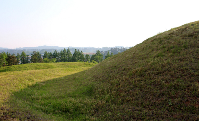 Bujang-ri_Tumuli_10.jpg