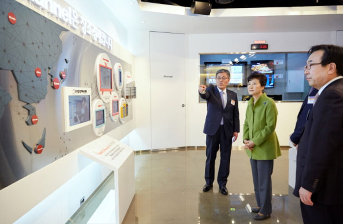 Busan_Opening_ceremony_06.jpg