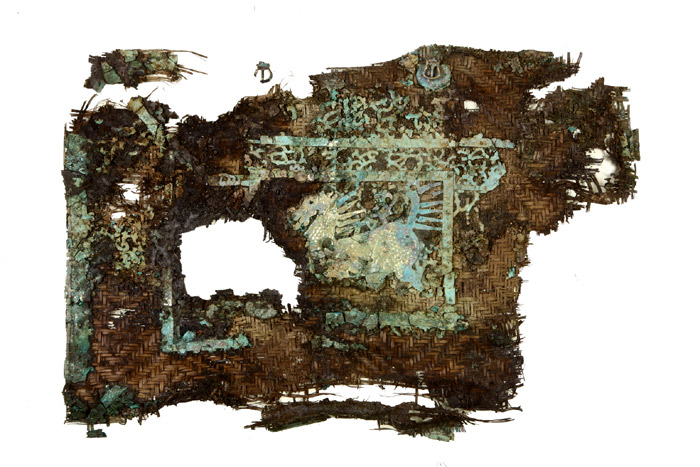 A bamboo saddle flap with a heavenly horse made of gilt-bronze is 81 centimeters wide by 56 centimeters tall. (photo courtesy of the Gyeongju National Museum)