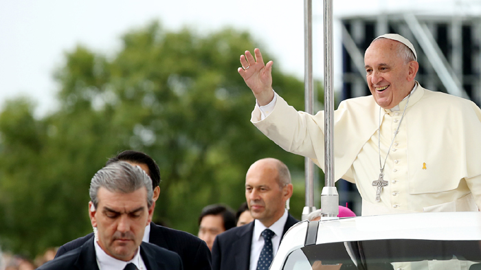 Closing_Mass_Pope_Francis_06.jpg