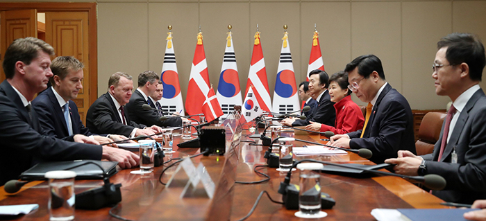 Denmark_Korea_Summit_1025_01.jpg