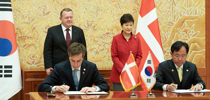 Denmark_Korea_Summit_1025_03.jpg