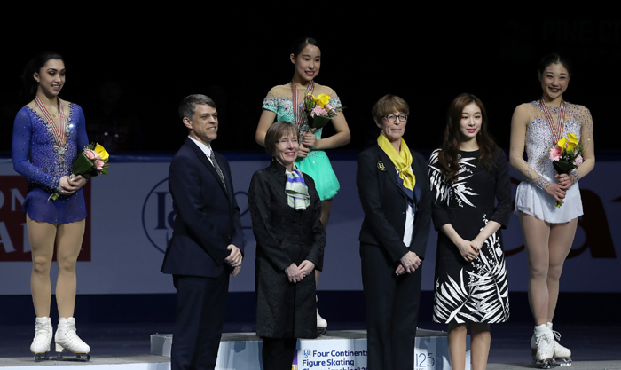 Medalists in the ISU Four Continents Figure Skating Championships 2017 pose for a congratulatory photo with honorary ambassador for the PyeongChang 2018 Olympic and Paralympic Winter Games Kim Yuna (front, right) and ISU representatives during the awards ceremony on Feb. 18. 