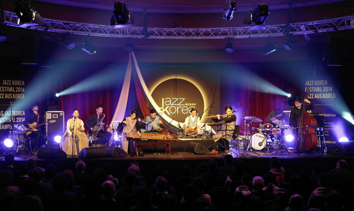 The opening concert of the Jazz Korea Festival 2014 showcases a mix of gugak and jazz on December 1 in Berlin.