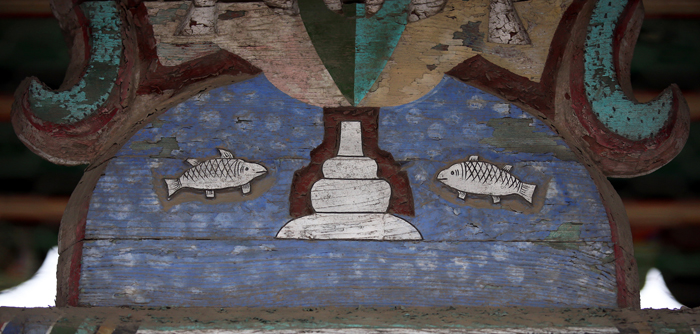 Fish can be seen in a wooden building at King Suro's tomb.