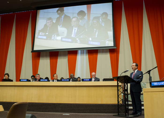 GUOC Secretary General Kim Yoon-suk (right) outlines the upcoming Universiade Gwangju 2015 that will be held in July, during a ceremony to mark the second International Day of Sports for Development and Peace, at UN headquarters on vvvvvvvvvvvvvvvvvvvvvvvvvvvvvvvvvvvvvvvvvvvvvvvvvvvvvvvvvvvvvvvvvvvvvvvvvvvvvvvvvvvvvvvvvvvvvvvvvvvvvvvvvvvvvvvvvvvvvvvvvApril 15. 