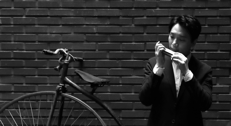 Park Jong-seong said, "I feel the greatest pleasure when the audience shed tears or say they
