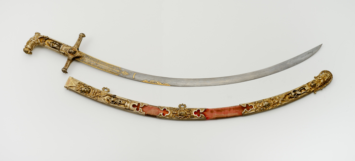 An ornamental sabre (photo courtesy of the National Palace Museum of Korea) 