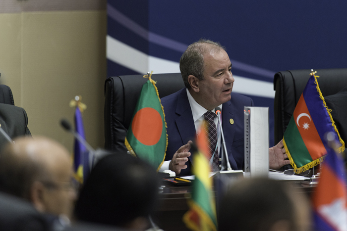  The Busan Declaration is adopted at the ICT Ministerial Meeting in Busan on October 19. The declaration calls for sustainable development with a more inclusive use of ICT. 
