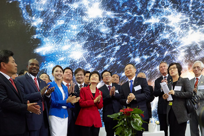 ITU-141021-4.jpg