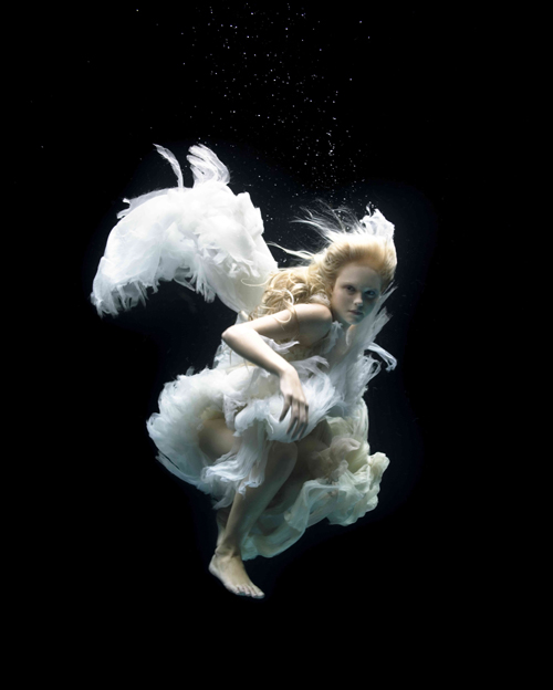 Jena_Holloway_Exhibition_02.jpg