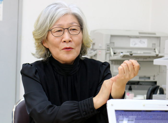 Kim Seong-jae from the Institute for the Translation of Korean Classics worked on the translation of King Jeongjo’s 'Ilseongnok' diary for about ten years, starting in 2004. 