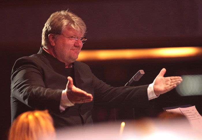 Russian conductor Dmitry Yablonsky leads the KBS Symphony Orchestra in the upcoming concerts, first in Cheonan, Chungcheongnam-do, and then in Seoul, on June 26 and 27. (photo courtesy of the KBS Symphony Orchestra)