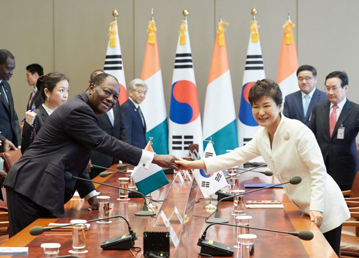 Korea_Cote_summit_L2.jpg