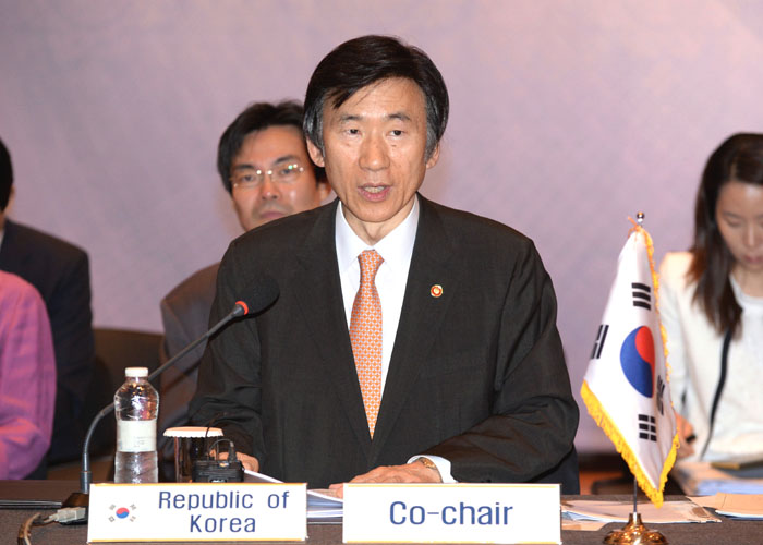제4차 한•메콩 외교장관회의에서 기조연설을 하고 있는 윤병세 외교부장관