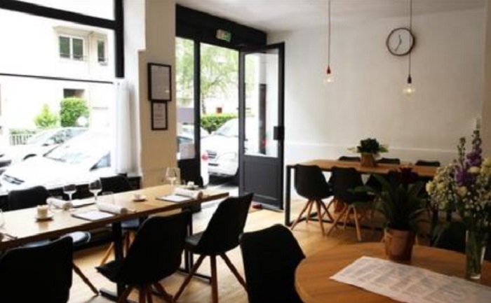 Le_Passe_Temps_Restaurant_01.jpg