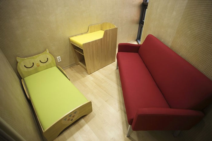 Children can take a break in the nursery room.