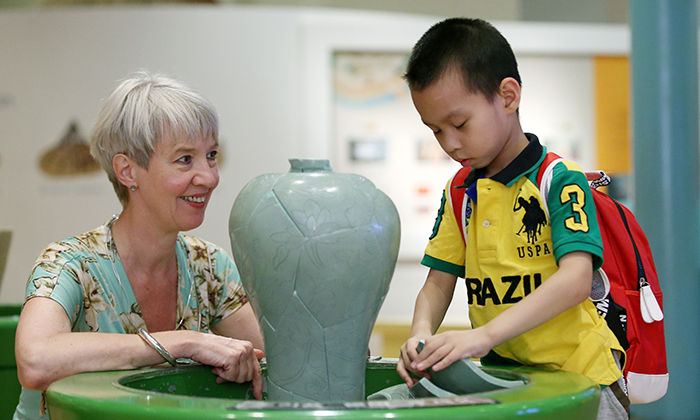 Liesbet Rubern visits the children museum of the NMK. (photo: Jeon Han)