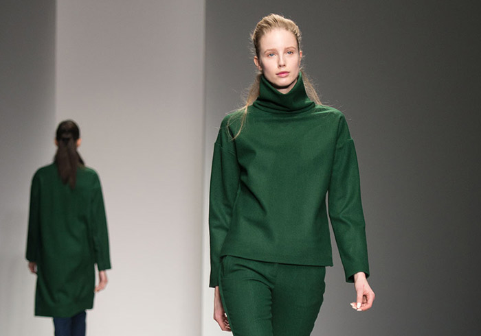 Jackie JS Lee’s collection is shown during London Fashion Week. (photos courtesy of the Ministry of Culture, Sports & Tourism)
