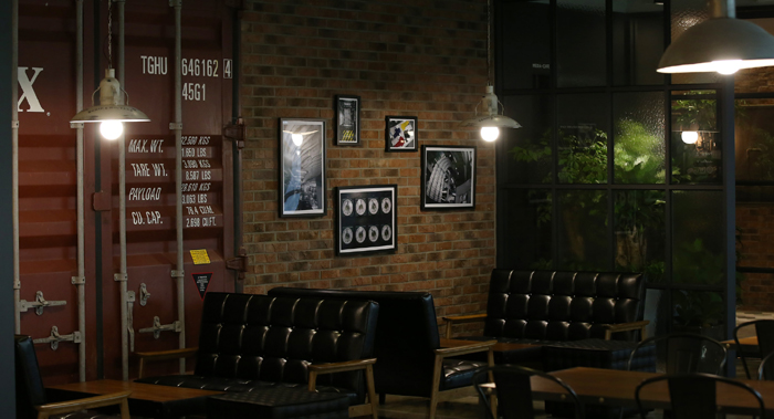 Media_Cafe_Hu_04.jpg