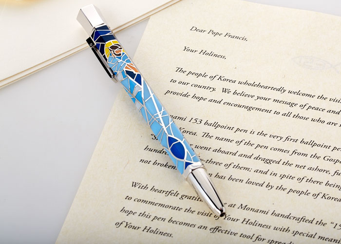 In May 2014, the Monami 153 "Fisherman" was made to mark Pope Francis’ visit to Korea. A master jeweler designed a fisherman catching a fish on the body of the pen. Monami dedicated this product to the pope, which will be on display at the Vatican Museum.