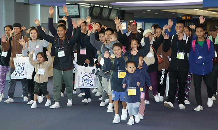 Refugees from Myanmar arrive at Incheon International Airport on Nov. 2. They won an opportunity to settle in Korea based on the refugee resettlement system at the U.N. refugee agency (UNHCR).