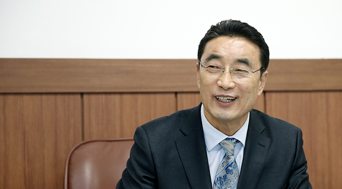 Mayor Park Young-il of Namhae-gun County says, ‘This county is a treasure trove of precious stories.’