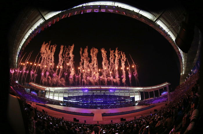 Opening_Ceremony_Incheon_Asiad_01.jpg