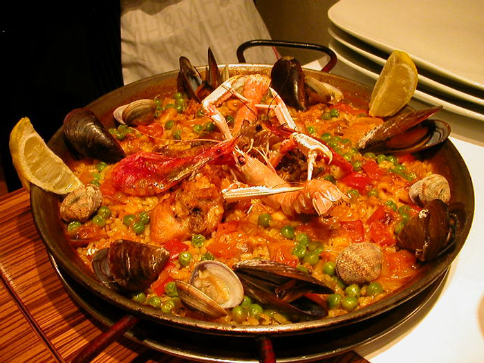 Paella_alper_L.jpg