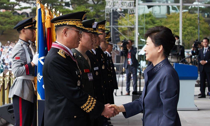 President_Armed_Forces_Day_01.jpg
