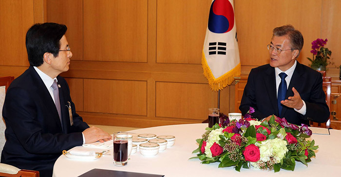 President_Moon_Era_0510_06.jpg