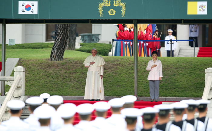 President_Pope_Meeting_06.jpg
