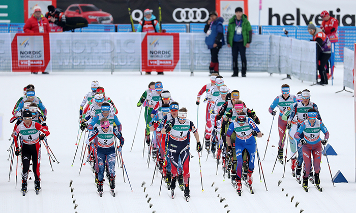 A series of test events are being held across Gangwon-do Province these days. Athletes from around the world participate in the women’s skiathlon finals at the FIS Cross-Country World Cup at the Alpensia Cross-Country Center in Pyeongchang, Gangwon-do Province, on Feb. 4.