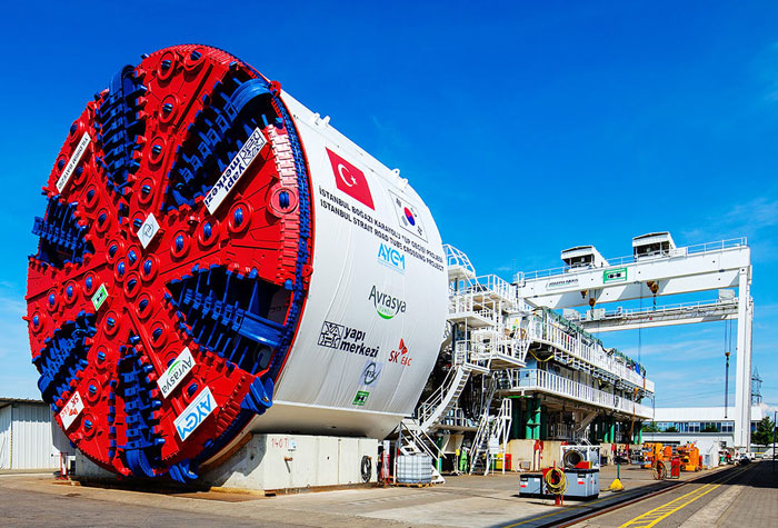 The tunnel-boring machine (TBM) is developed by SK E&C for the Eurasia Undersea Tunnel. It is as tall as a five-story apartment building. The company named the machine after Yildirim Bayezid (1360-1403), a sultan who sat on the throne during the glory days of the Ottoman Empire.