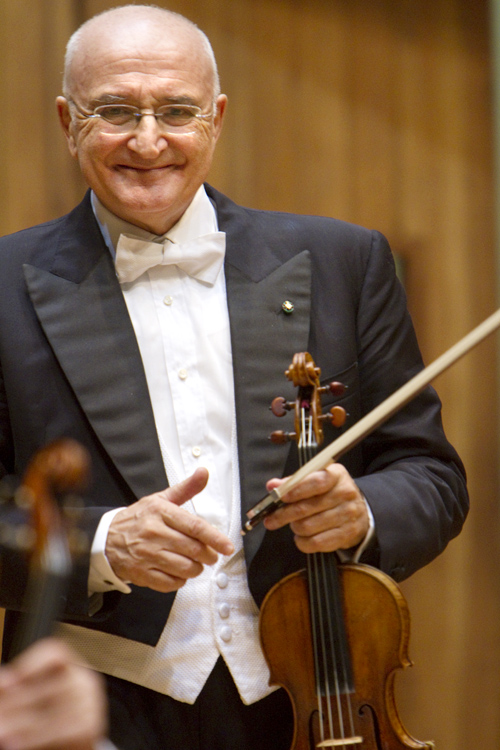 Italian violinist Salvatore Accardo will put on a recital at the Seoul Arts Center on May 18. (photo courtesy of the SIMF organizing committee)