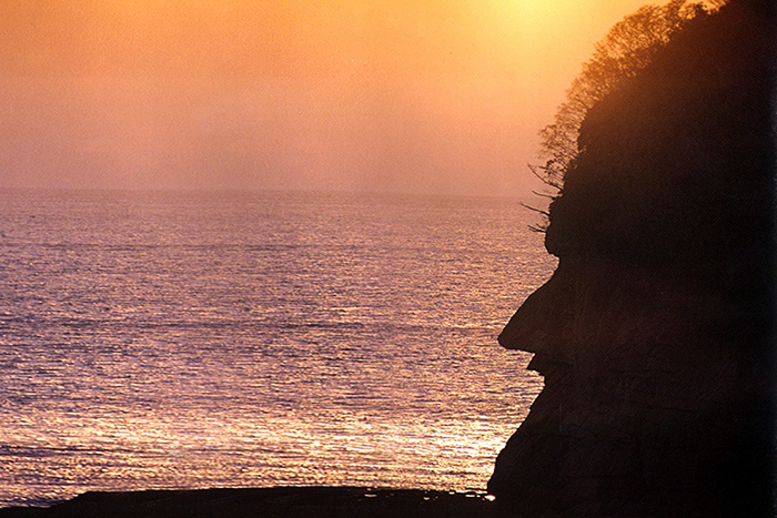 Hauido Island in Sinan County is called the ‘Great Stone Face' as from certain angles it looks like the profile of a human face.