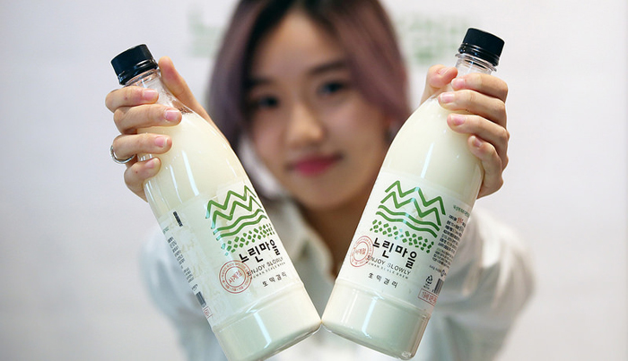 Slow%20Makgeolli%2001.jpg