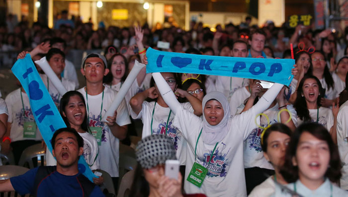 Summer_KPOP_Festival_L1.jpg