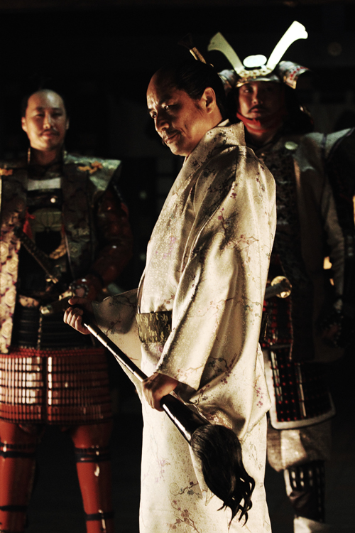 Actor Kim Myung-gon acts as the Japanese daimyo Todo in “The Admiral: Roaring Currents.” (photos courtesy of CJ Entertainment)