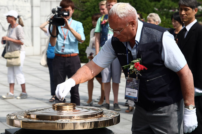 UN-veterans-140626-2.jpg