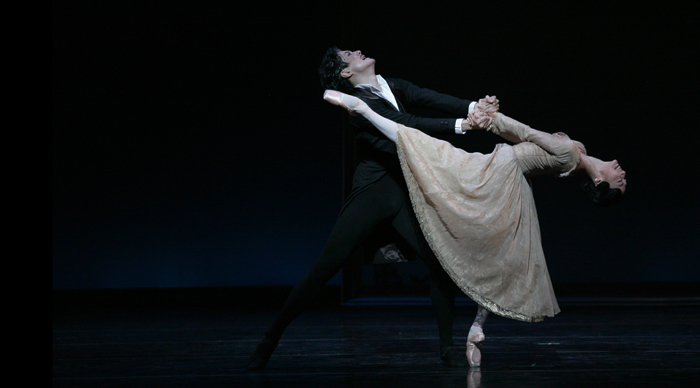 Universal Ballet dancers relive a scene from “Onegin.” (photo courtesy of Universal Ballet)