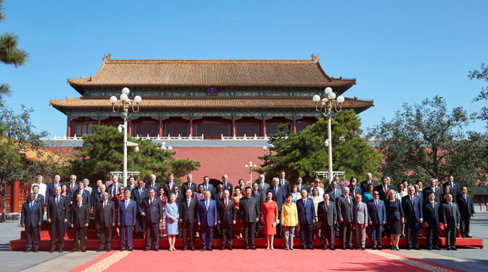 President Park Geun-hye poses for a group photo with other world leaders in Beijing for China’s 70th anniversary of its victory in the Chinese People's War of Resistance Against Japanese Aggression, on Sept. 3.