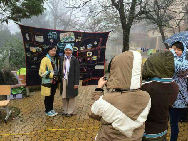 The “Me and You, Us and Sapa” photography exhibition is held in Lao Cai Province, Vietnam. (photos courtesy of the MCST) 