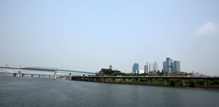 Yanghwajin_Ferry_Trip_L12.jpg
