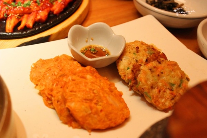 Yummy%20Hanjeongsik%20at%20Jangganae%20deodeokbap003.jpg