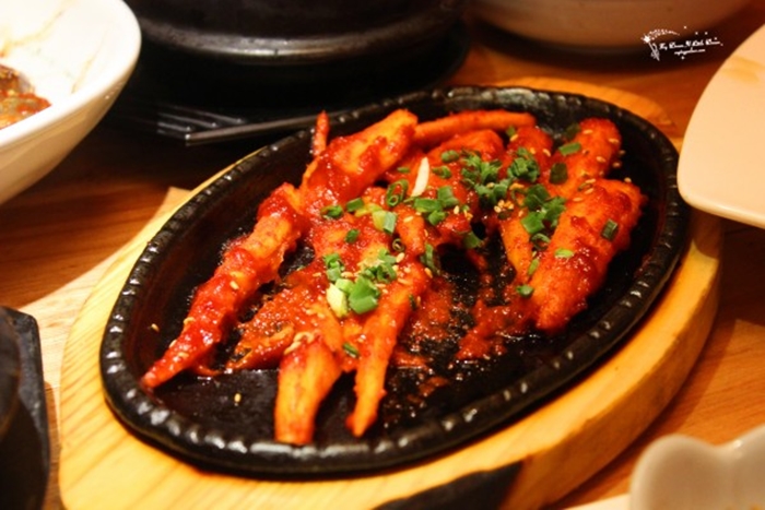 Yummy%20Hanjeongsik%20at%20Jangganae%20deodeokbap008.jpg
