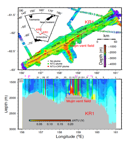 The Mujin vent field can be seen in red. The darker the color, the more discharge of hot water.