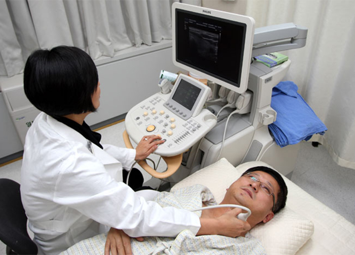 In the near future, the national healthcare insurance plan will cover ultrasonic tests for pregnant women, the treatment of premature babies and patients with four major diseases. The health ministry recently decided to expand the benefits of the national healthcare insurance plan in order to help reduce the burden of medical costs for many patients.