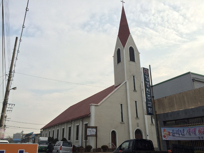 church-150825-1.jpg