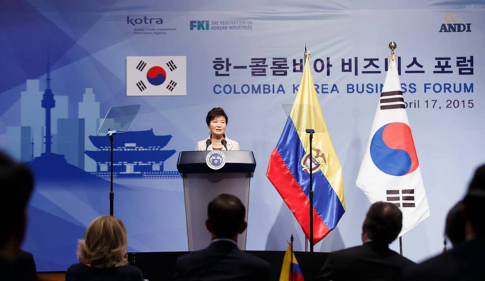 colombia-business-150420-3.jpg